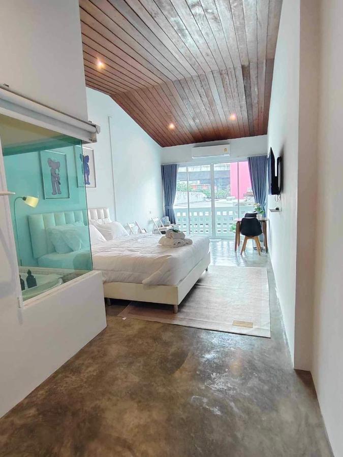 Mr Black & Ms White -Self Check In Accommodation Banguecoque Exterior foto